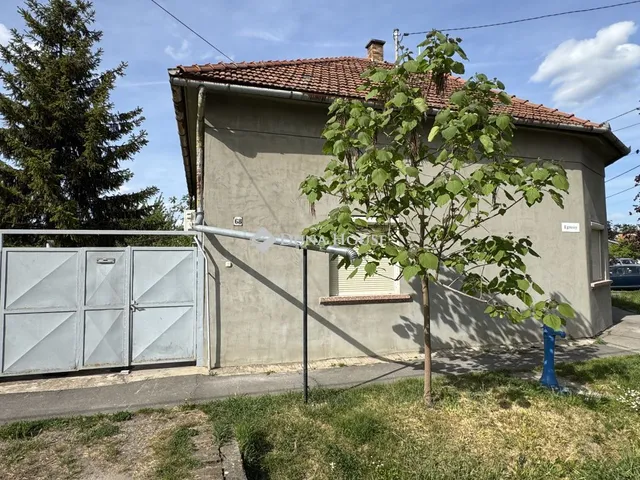 Eladó ház Békéscsaba 75 nm