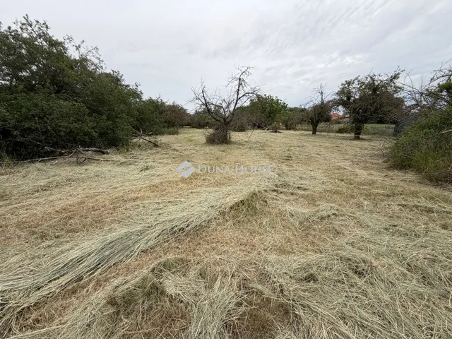 Eladó telek Békéscsaba, Vandháti út 2722 nm