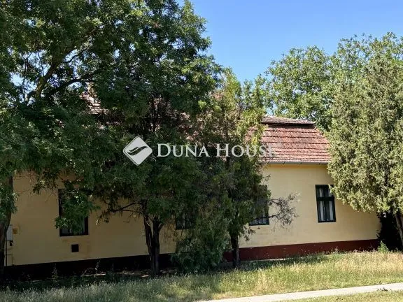 Eladó ház Kétegyháza, Gyulai út 151 nm