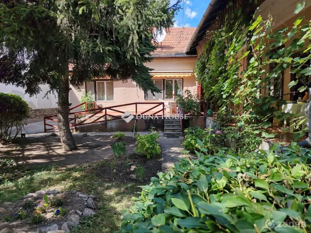 Eladó ház Békéscsaba, Gyulai út 190 nm