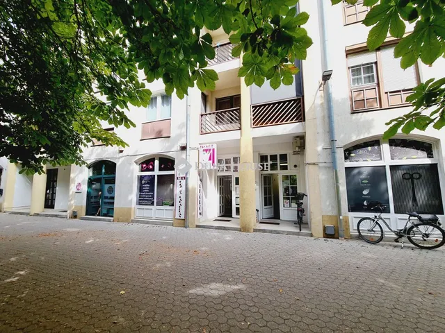 Kiadó lakás Békéscsaba, Wlassits sétány 47 nm