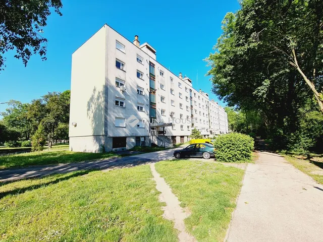 Kiadó lakás Békéscsaba 58 nm