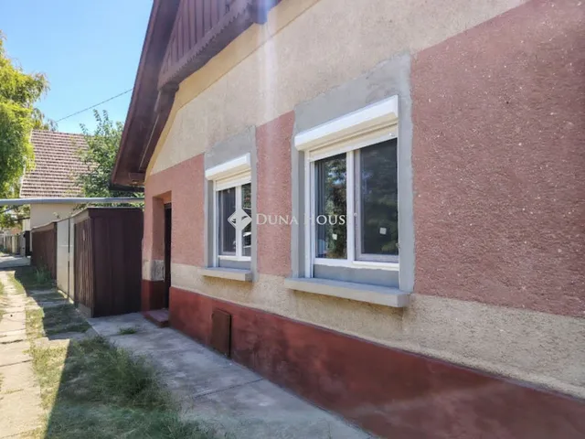 Eladó ház Tótkomlós, Arany János utca 82 nm