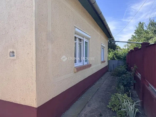 Eladó ház Sarkad 87 nm