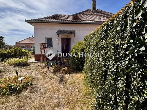Eladó ház Hunya, Bartók utca 70 nm
