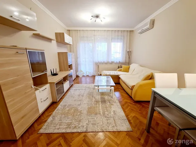Kiadó lakás Békéscsaba, Gyóni Géza utca 64 nm