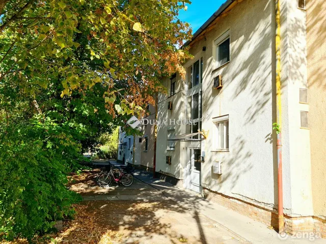 Eladó lakás Békéscsaba, Tulipán utca 49 nm