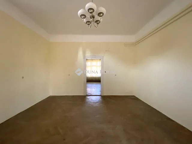 Eladó ház Békéscsaba 272 nm