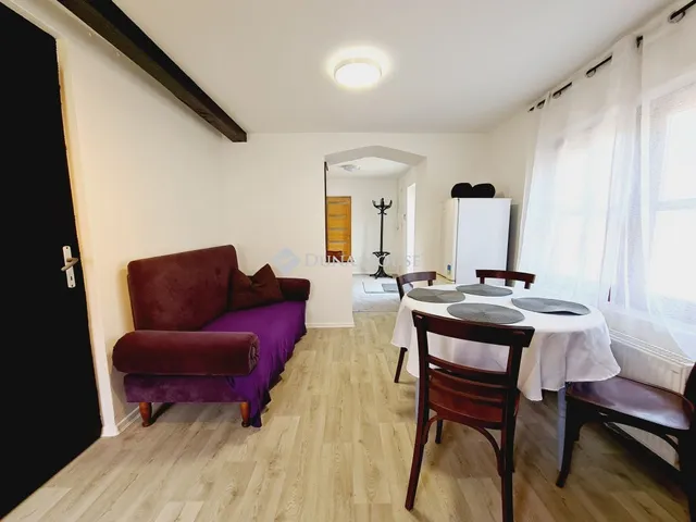 Kiadó lakás Békéscsaba, Gyulai út 53 nm