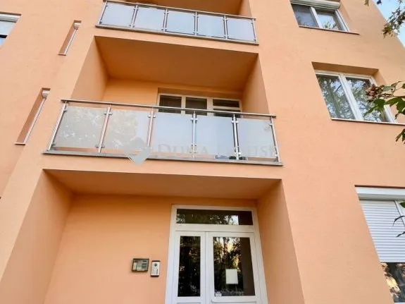 Eladó lakás Békéscsaba, Ihász utca 50 nm