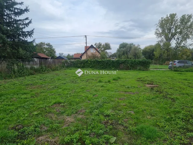 Eladó telek Ságvár, Ady Endre utca 2915 nm