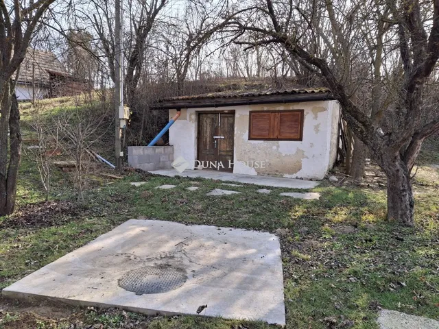 Eladó telek Ságvár 5934 nm
