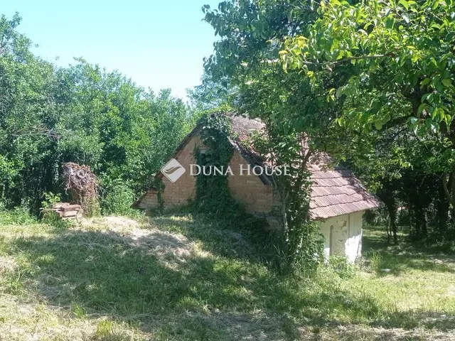 Eladó telek Teleki 6158 nm