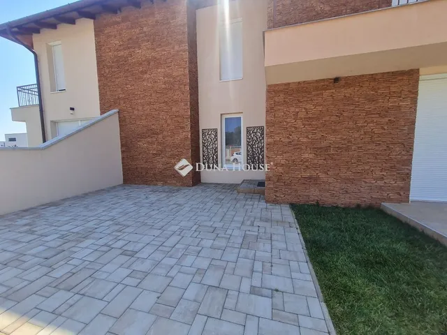 Eladó ház Siófok 99 nm