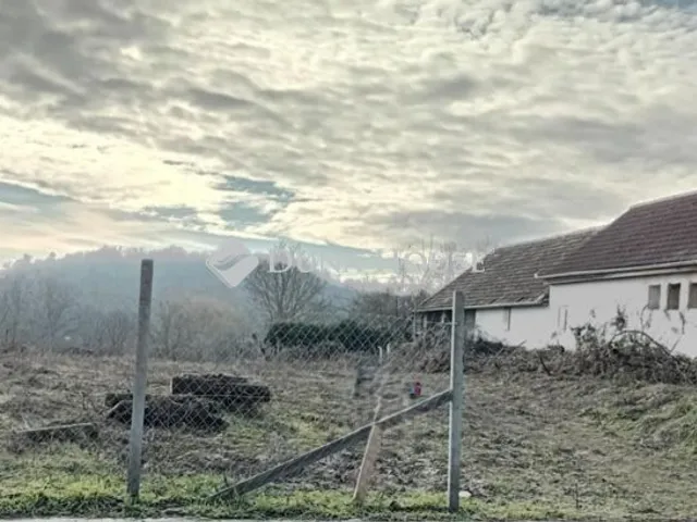 Eladó telek Nagyberény 568 nm