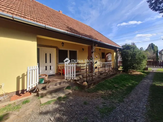 Eladó ház Balatonendréd 124 nm