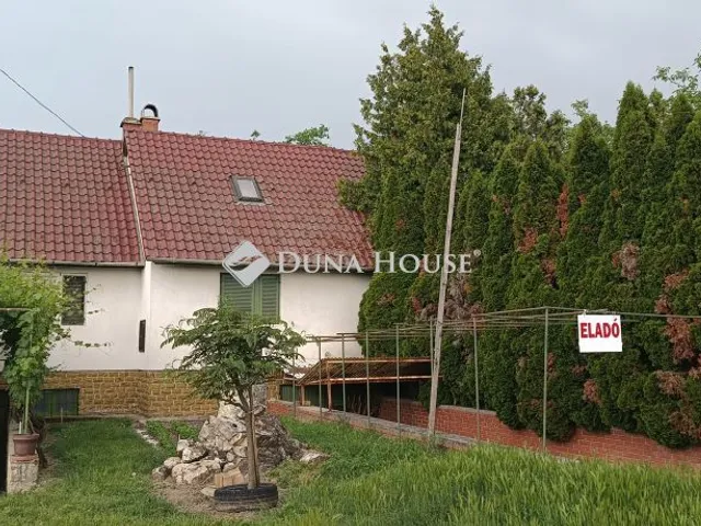 Eladó ház Lepsény 72 nm