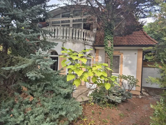 Eladó ház Siófok 225 nm