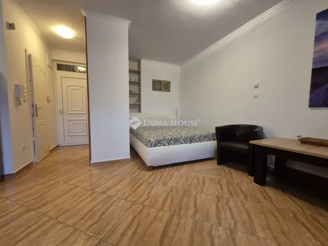 Eladó lakás Siófok 36 nm