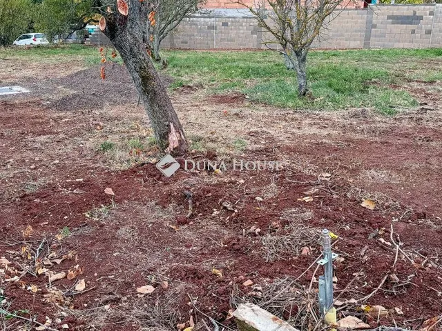 Eladó telek Balatonalmádi 751 nm