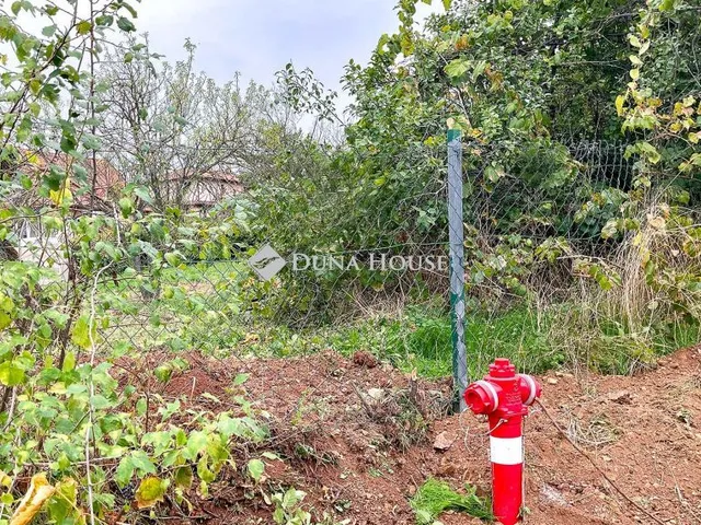 Eladó telek Balatonalmádi 734 nm