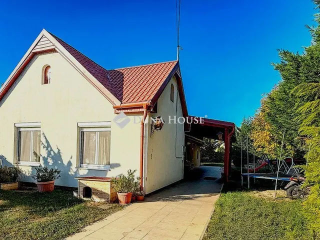 Eladó ház Zamárdi 110 nm