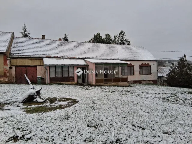 Eladó ház Kapoly 120 nm