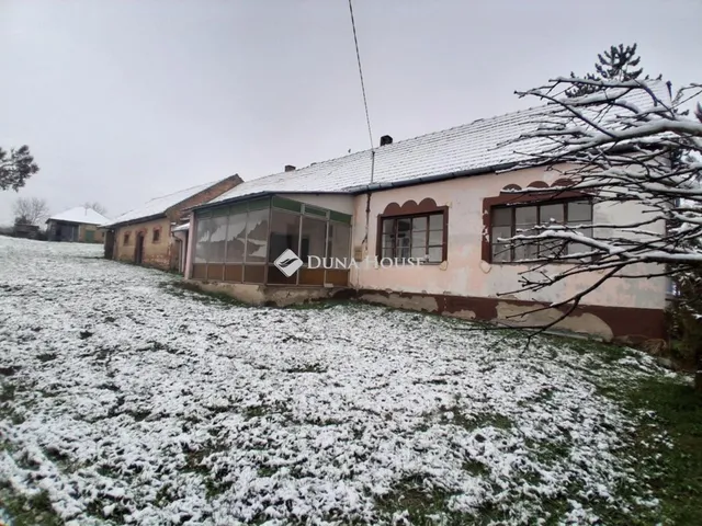 Eladó ház Kapoly 120 nm