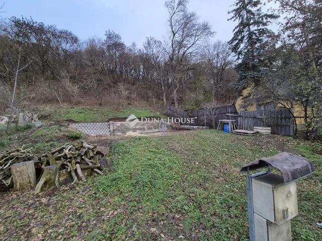 Eladó telek Balatonkenese 349 nm