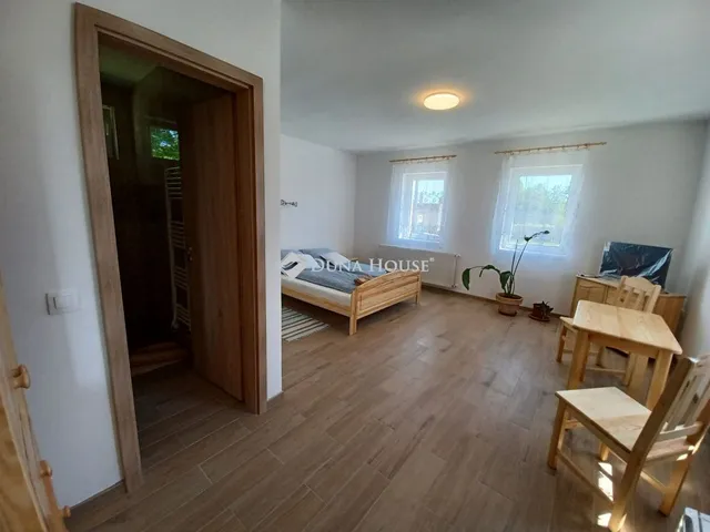 Eladó ház Balatonkeresztúr 176 nm