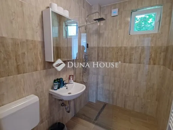 Eladó ház Balatonkeresztúr 176 nm