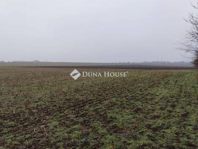 Eladó telek Siófok 1140 nm