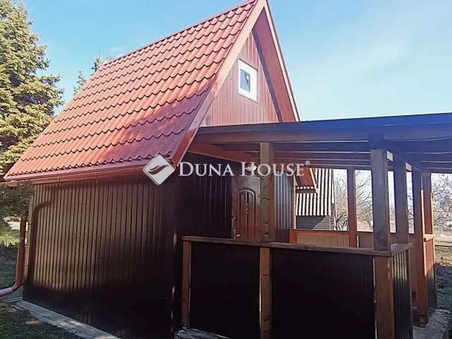 Eladó üdülő és hétvégi ház Fehérvárcsurgó 25 nm