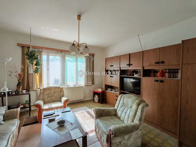 Eladó ház Simontornya 84 nm