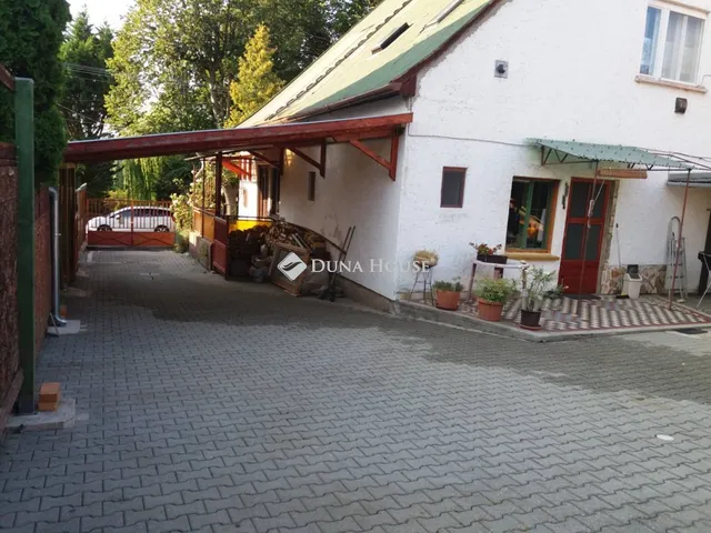 Eladó ház Balatonföldvár 168 nm