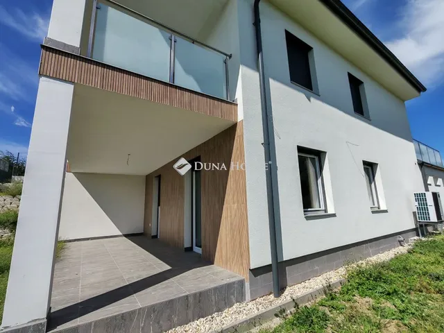 Eladó ház Siófok 291 nm