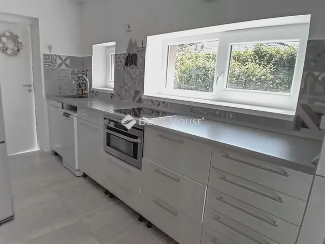 Eladó ház Siófok 118 nm