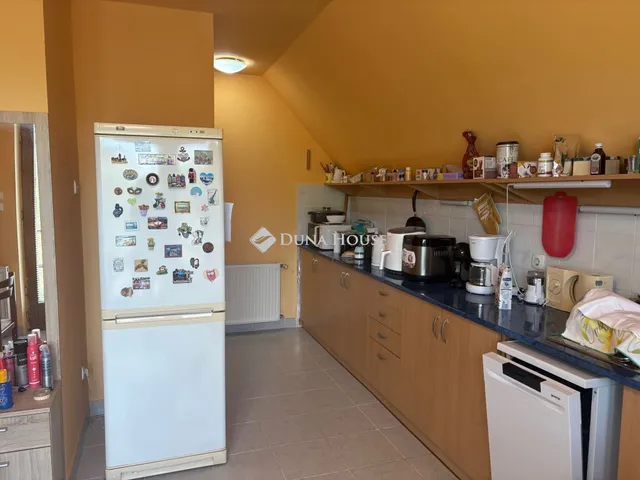 Eladó ház Csajág 151 nm