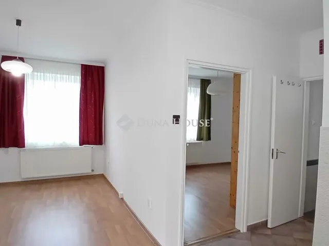 Kiadó ház Siófok 50 nm