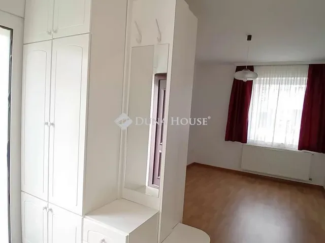 Kiadó ház Siófok 50 nm