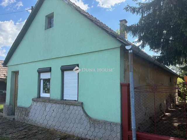 Eladó ház Lajoskomárom 50 nm