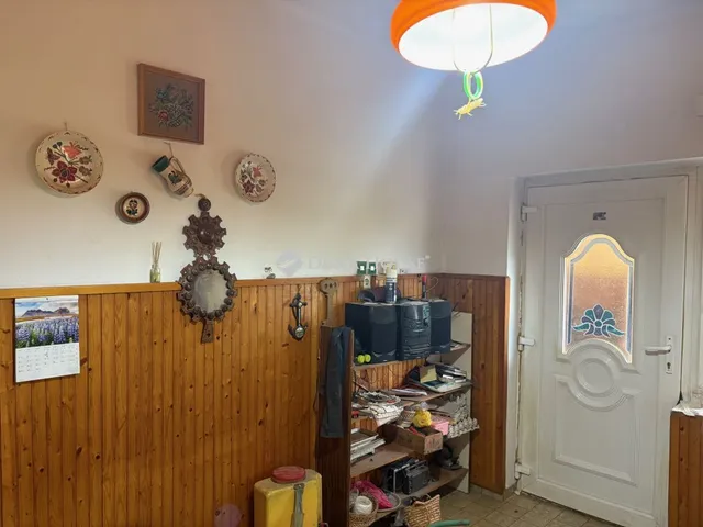 Eladó ház Lajoskomárom 82 nm