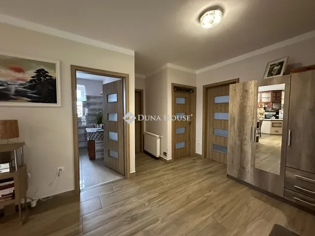 Eladó ház Siójut 150 nm