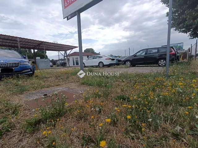 Kiadó kereskedelmi és ipari ingatlan Siófok 10 nm