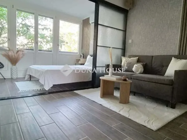Eladó lakás Balatonföldvár 29 nm