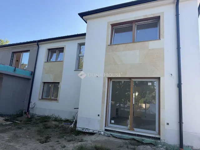 Eladó lakás Siófok 61 nm
