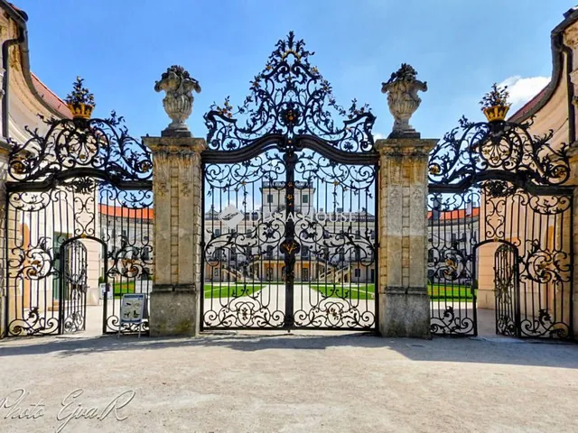 Eladó telek Fertőd 906 nm