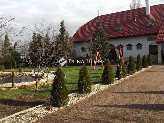 Eladó kereskedelmi és ipari ingatlan Sopron 1280 nm