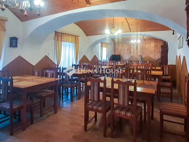 Eladó ház Fertőboz 620 nm