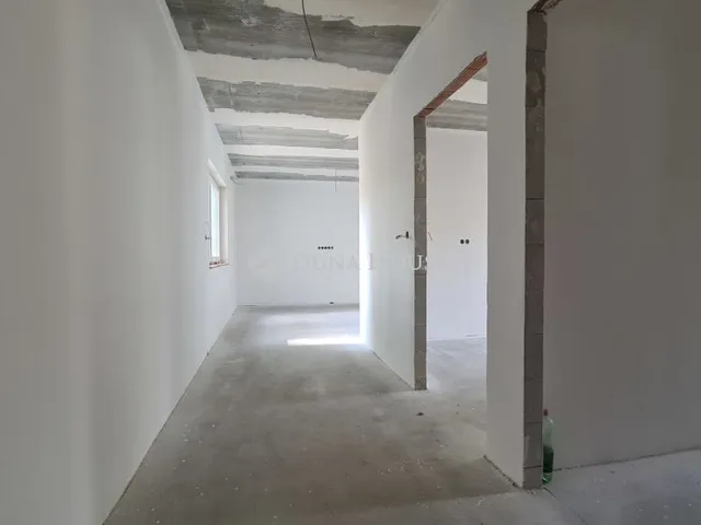 Eladó kereskedelmi és ipari ingatlan Sopron 45 nm